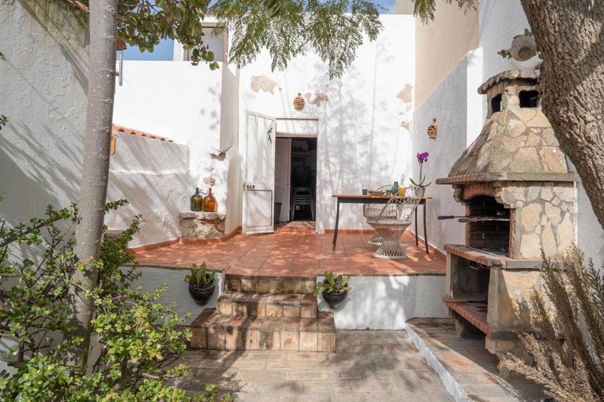 Bed and Breakfast Casa Carina Espiche Экстерьер фото